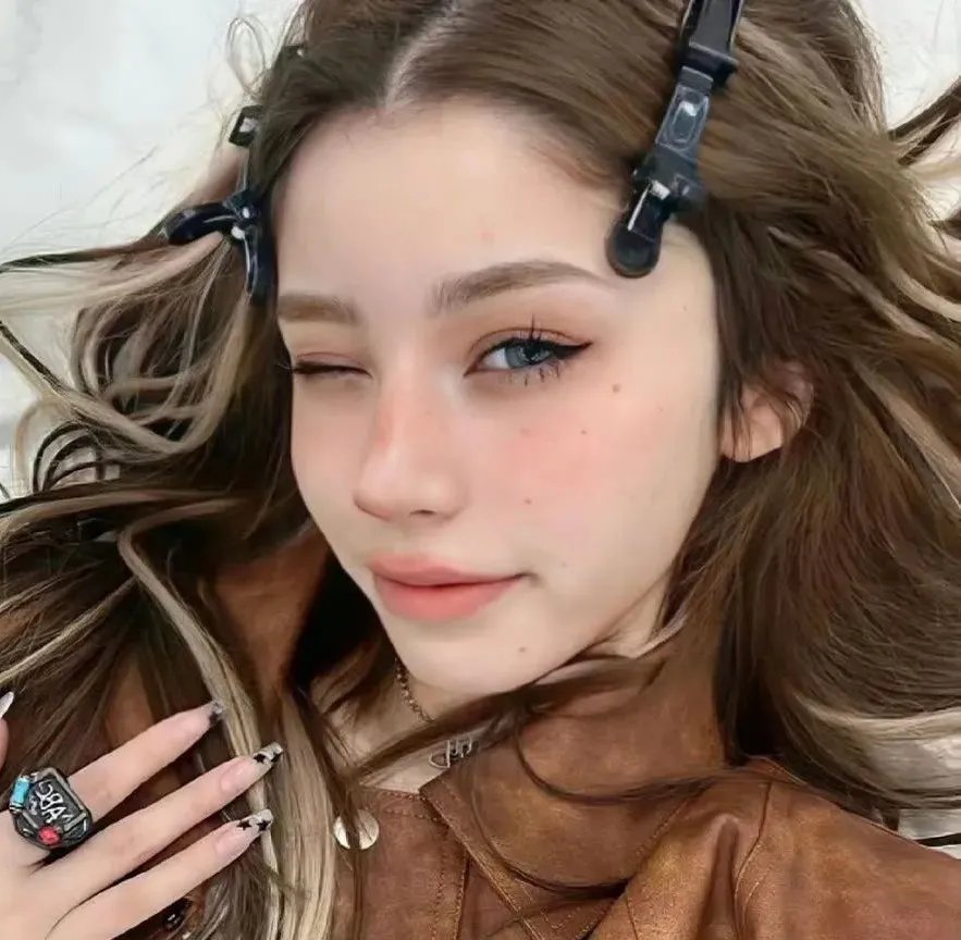 靠脸老师