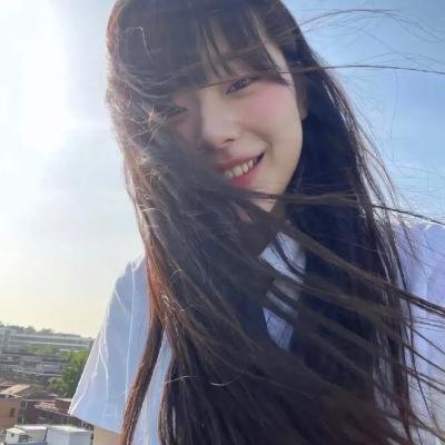 君是慕容卿似花